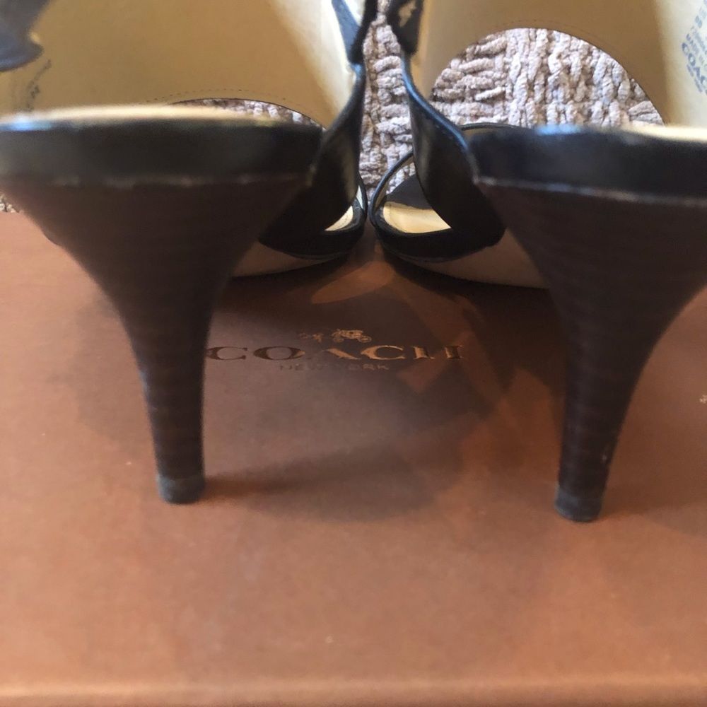 Leather calfskin sandals - Picture 3 of 6